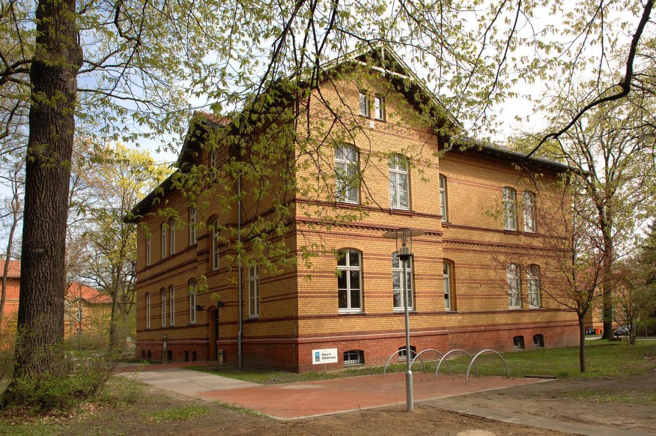 Gaestehaus Am Ukb Берлин Экстерьер фото